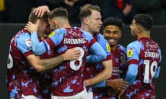 Burnley's Jordan Beyer celebrates his winning goal in their 1-0 Championship win over Coventry on 14 January 2023.