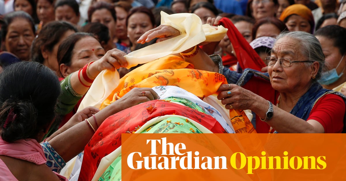 Readers On Spending Time With The Body Of A Loved One After Death