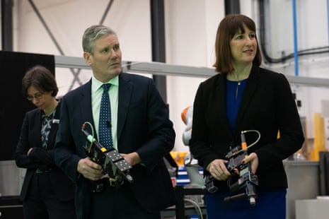 Keir Starmer promises 'whole new way of governing' in major speech - British Politics Live | Policy 1 Keir Starmer and Rachel Reeves hold drills during a visit to University College London (UCL) in east London, ahead of Starmer's speech this morning.