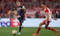 Toni Kroos of Real Madrid plays a pass during the first leg at Bayern Munich