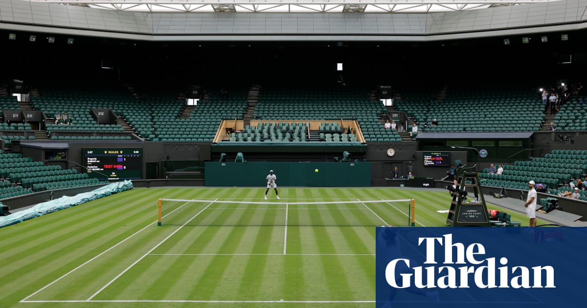 Grammatica Verrast vervolging Wimbledon gets ready for a Centre Court party as change comes to SW19 |  Wimbledon 2022 | The Guardian
