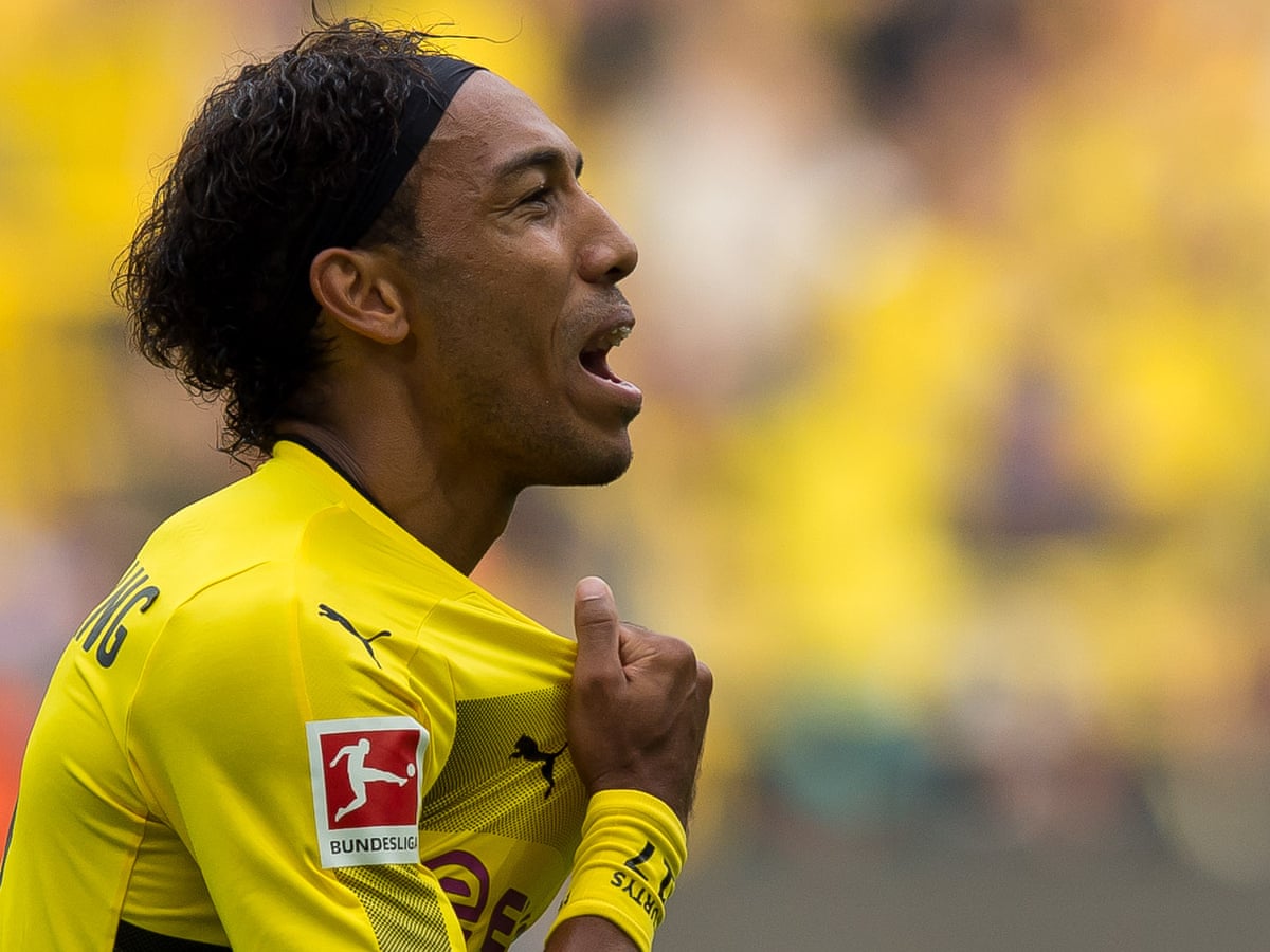 Pierre Emerick Aubameyang S Media War Could Play Into Arsenal S Hands Borussia Dortmund The Guardian