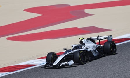 Valtteri Bottas drives the Cadillac during the F1 pre-season testing in Bahrain