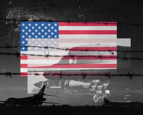 Hava Birleşik Krallık'taki bir ABD askeri üssüne bakış