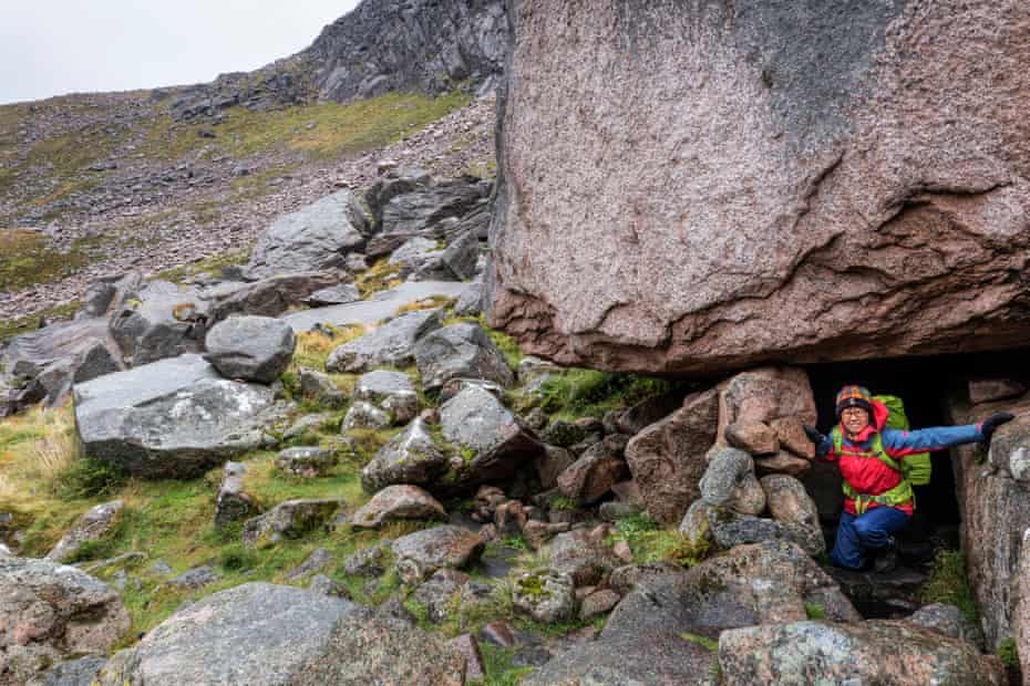 Statistician Jiayi Lui, originally from Beijing and but resident in Scotland for many years, a keen climber, runner and open water swimmer. She is new to bothy sojourns but says “it opens up a new way of trekking in the Scottish mountains.”