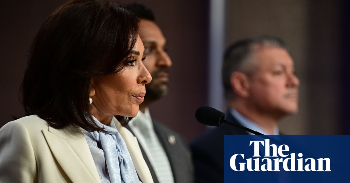 Jeanine Pirro says she has evidence officer was shot at White House press dinner