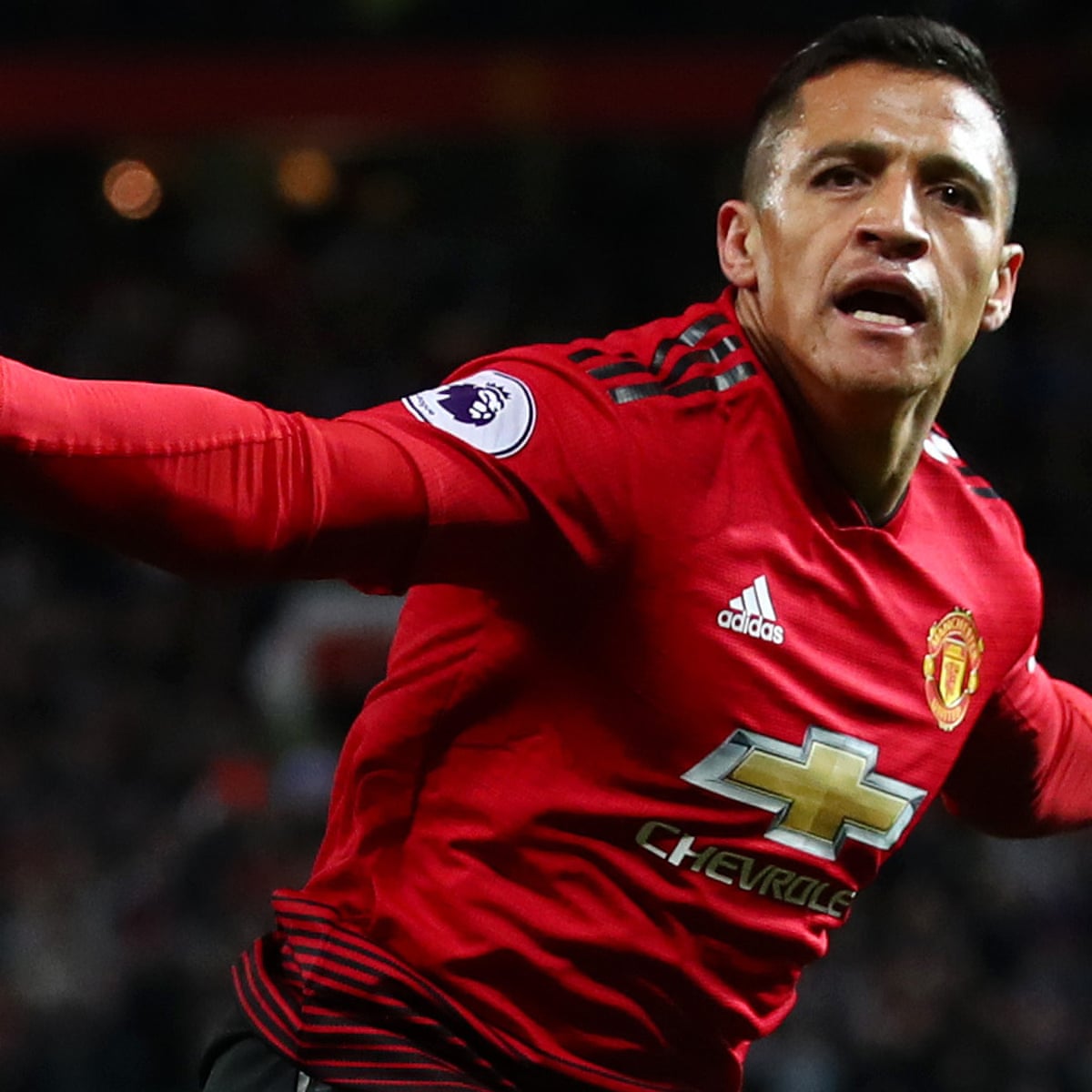 Alexis Sanchez Signing Plays Part In Manchester United 10 Wage Bill Rise Football The Guardian