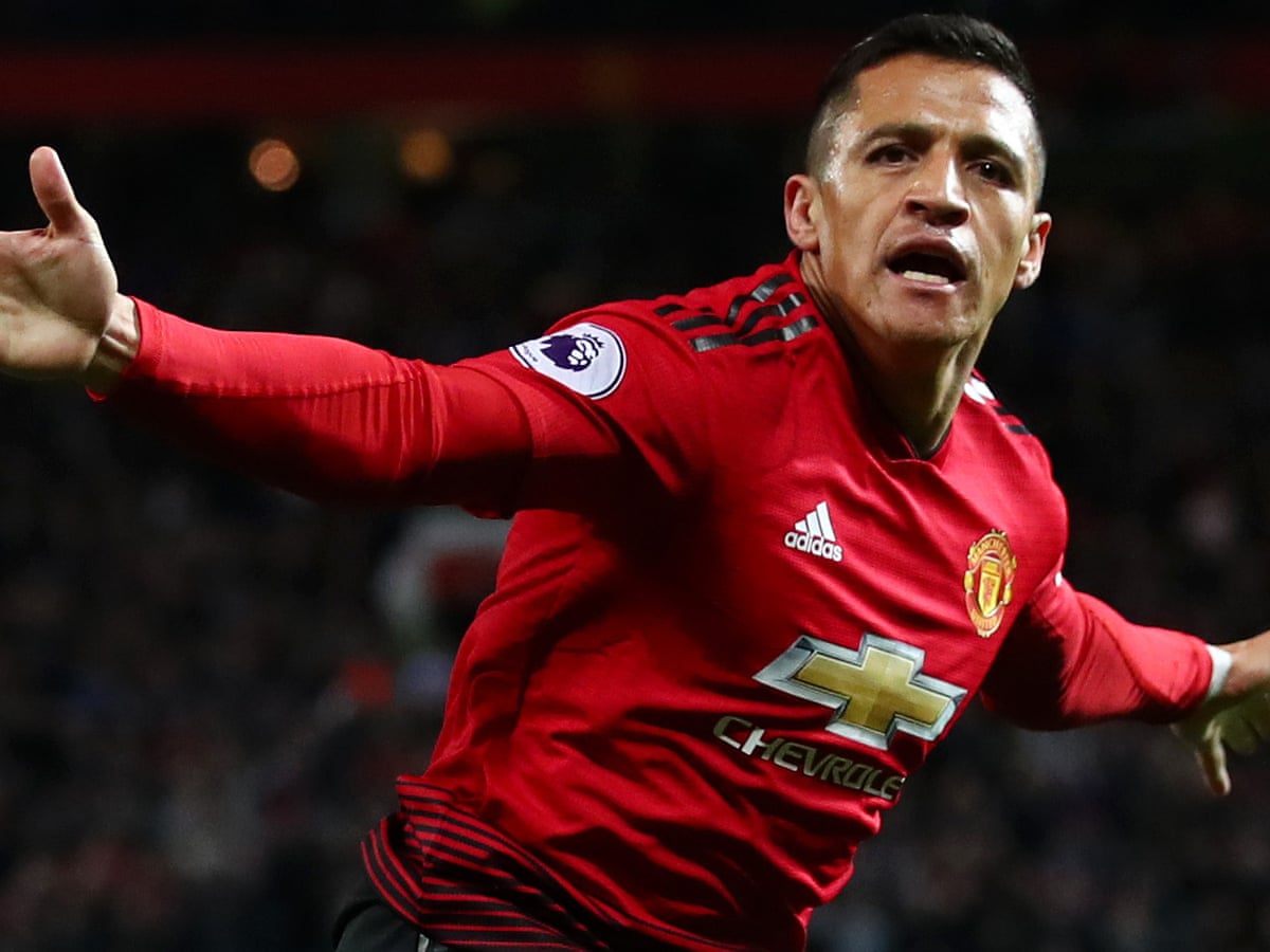 Alexis Sanchez Signing Plays Part In Manchester United 10 Wage Bill Rise Football The Guardian