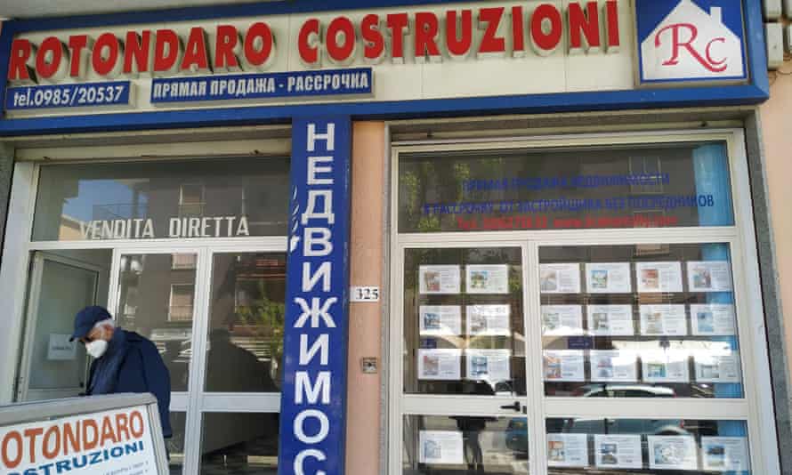 The estate agency Rotondaro Costruzioni in Scalea