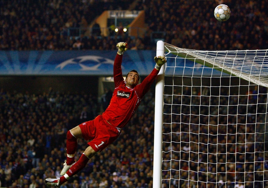 Allan McGregor in action against Barcelona in the Champions League in 2007 in his first spell with Rangers.
