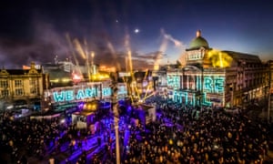 (
Fireworks launch Hull's year as the UK's City of Culture
)