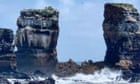 Galápagos rock formation Darwin's Arch collapses from erosion