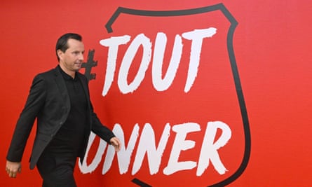 جوليان ستيفان يعود إلى رين.