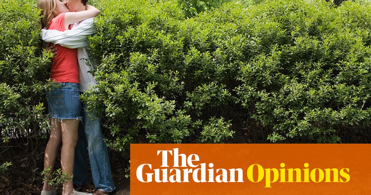 ‘I canoodled in hedges and fumbled in recycling bins as a teenager – and I don’t regret a thing’