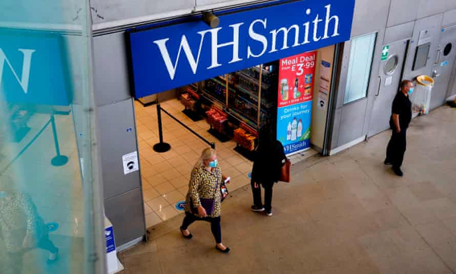 Wh Smith To Shut 25 High Street Stores After It Reports 280m Loss Wh Smith The Guardian
