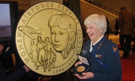 Elaine Harmon at the Congressional Gold Medal ceremony on Capitol Hill in Washington in 2010. The ashes of the second world war veteran are currently sitting in a closet in her daughter’s home.