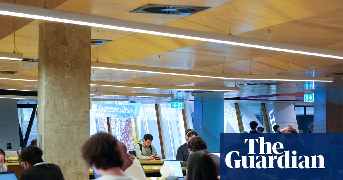 Before the Australian election, both parties wanted to cut international student numbers. So why are they going up?