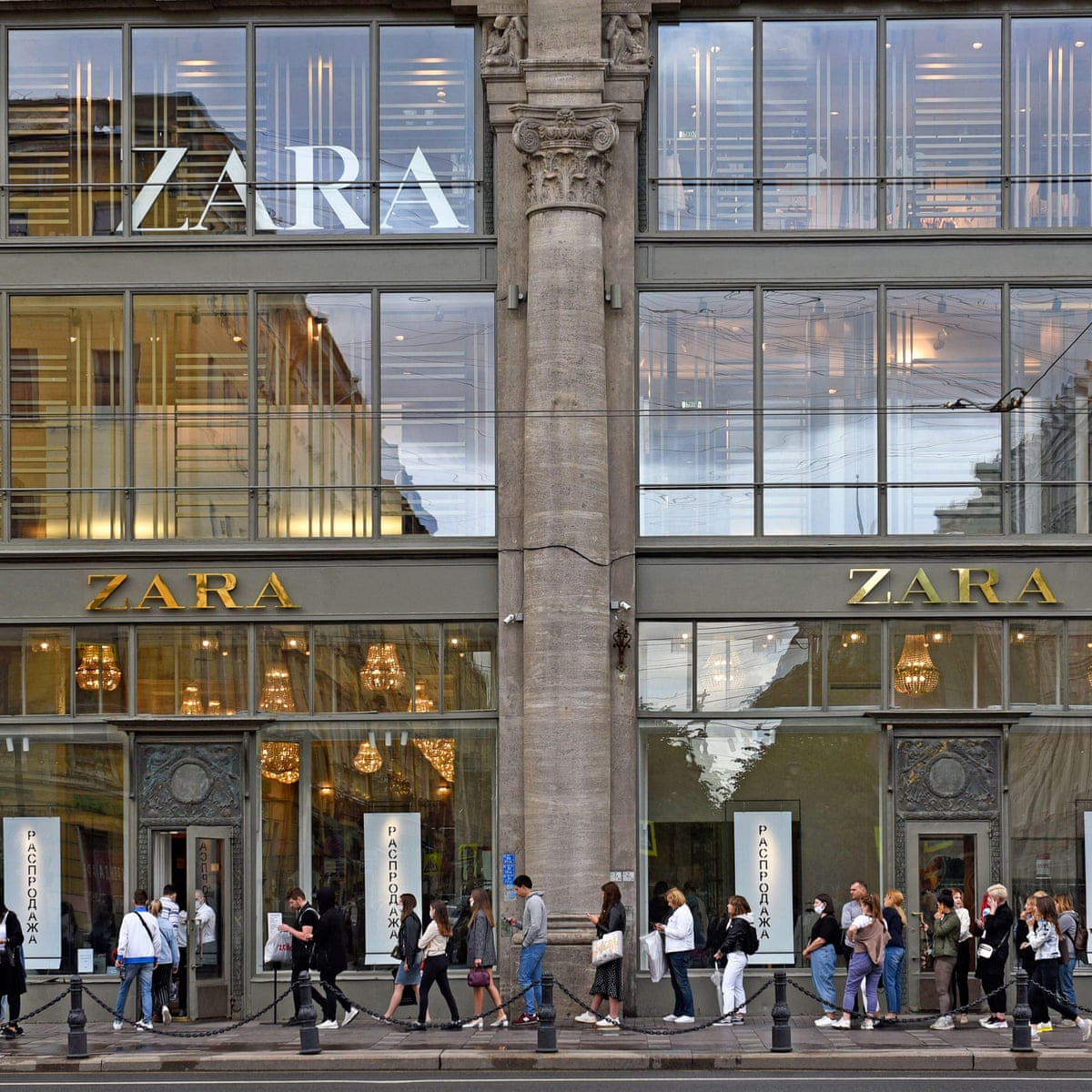 Zara owner Inditex ceases trading in Russia 'temporarily' | Russia ...