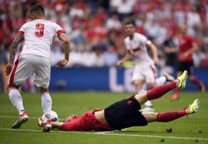 Lorik Cana clearly handles the ball under pressure from Seferovic.