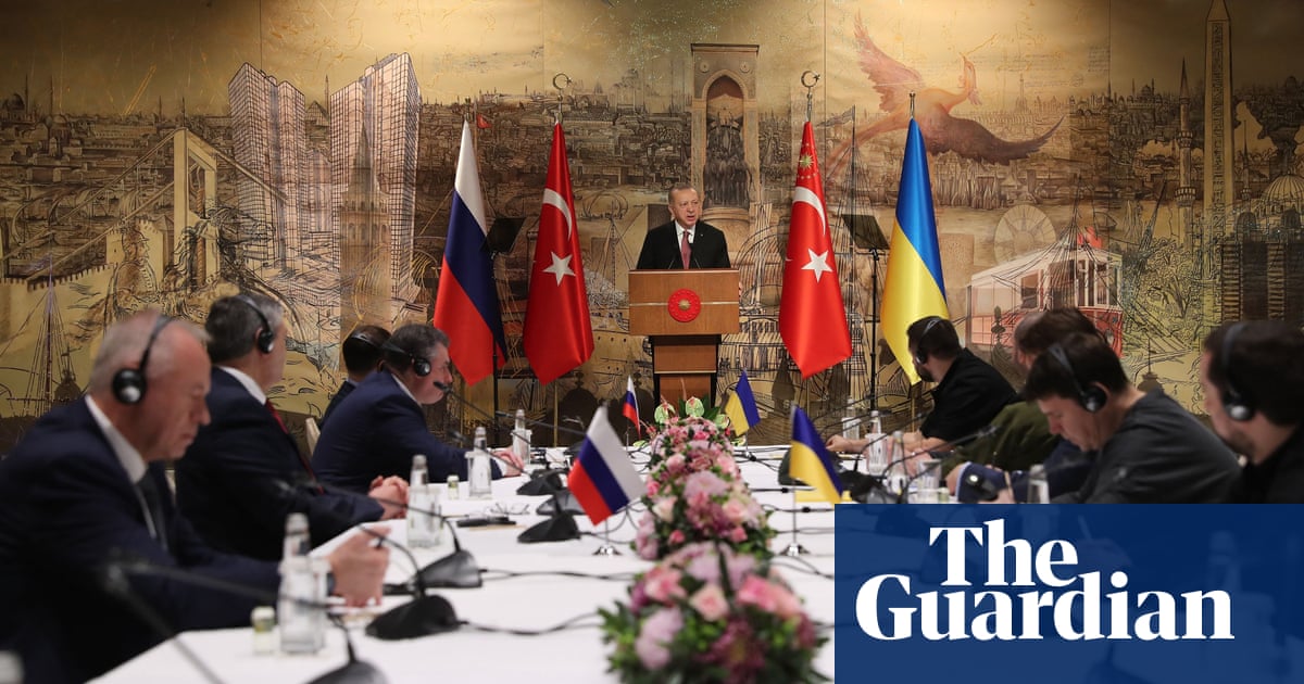 ‘The world is waiting for good news’: Russia-Ukraine peace talks press on in Turkey