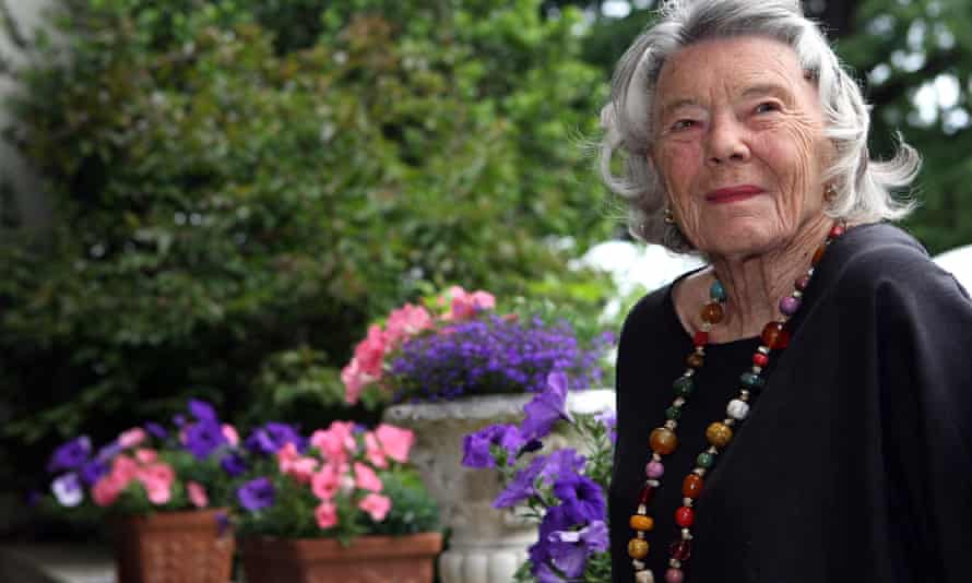 Rosamunde Pilcher smiles at the camera