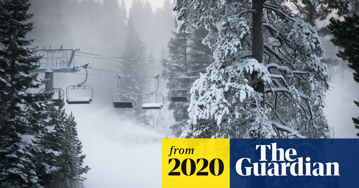 Lake Tahoe to shut down to tourists as California Covid deaths reach new high