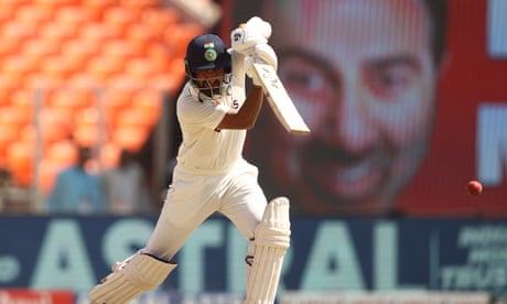 India v Australia: fourth Test, day three – live