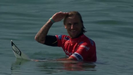 Australian surfer Chris Davidson ties for third in 2010 Rip Curl Pro event – video