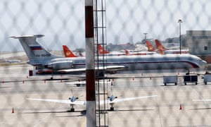 A plane flying the Russian flag at Maiquetía airport in Caracas, Venezuela