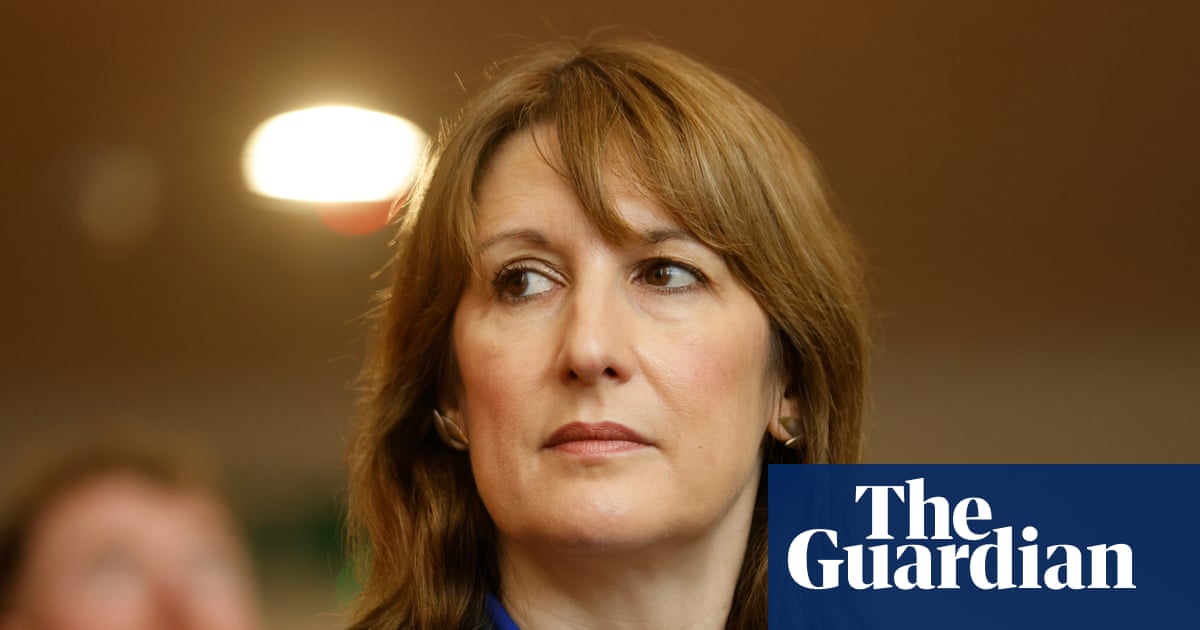 UK economy grew by better-than-expected 0.3% in November despite budget uncertainty