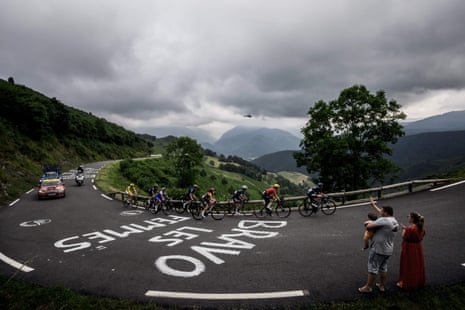 Yesterday’s stage took the riders up the iconic Col du Tourmalet, which is sure to affect their legs for today’s ITT.