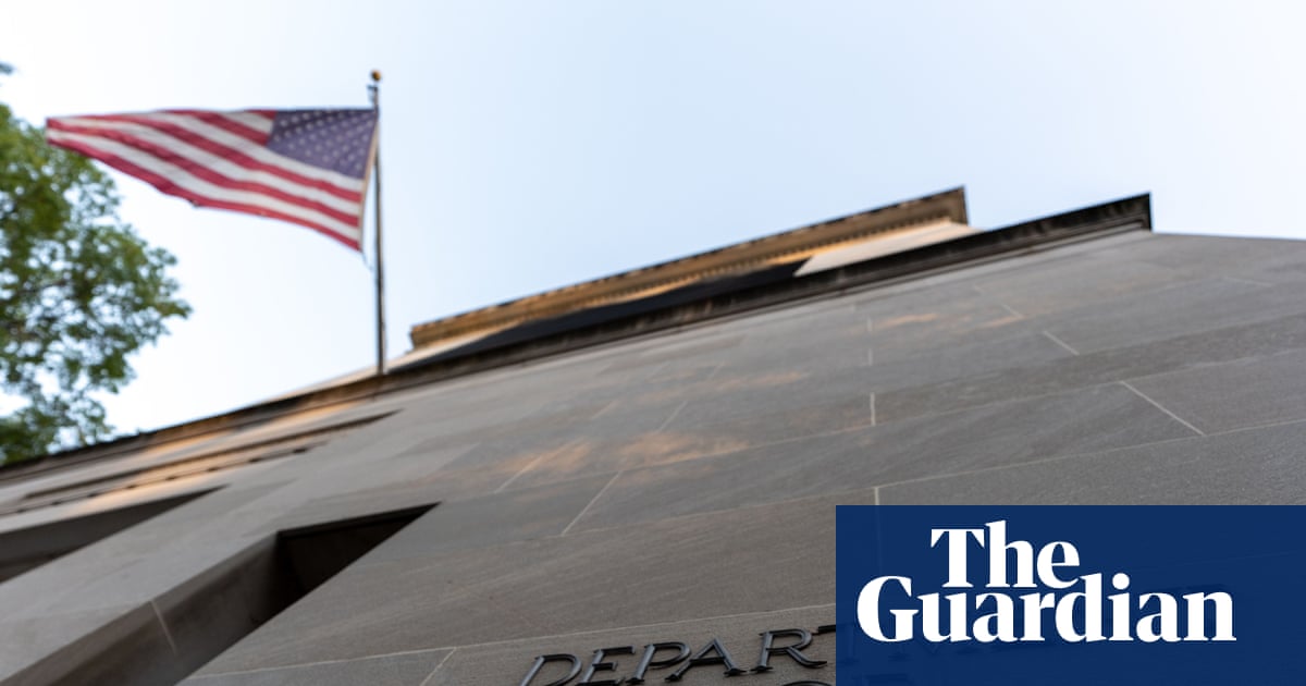 Australian man living in Washington DC pleads guilty to selling trade secrets to Russian broker