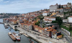 Near-empty Porto waterfront.