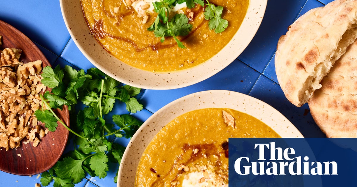 Alice Zaslavskys georgische Karotten-, Süßkartoffel- und Linsensuppe - | ...