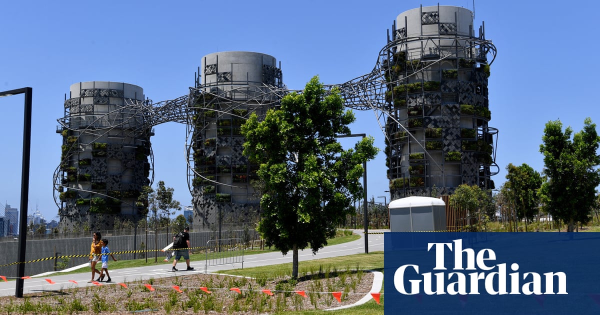 Asbestos: Rozelle parklands reopening delayed, with critics arguing extension shows EPA is a âtoothless tigerâ | Asbestos