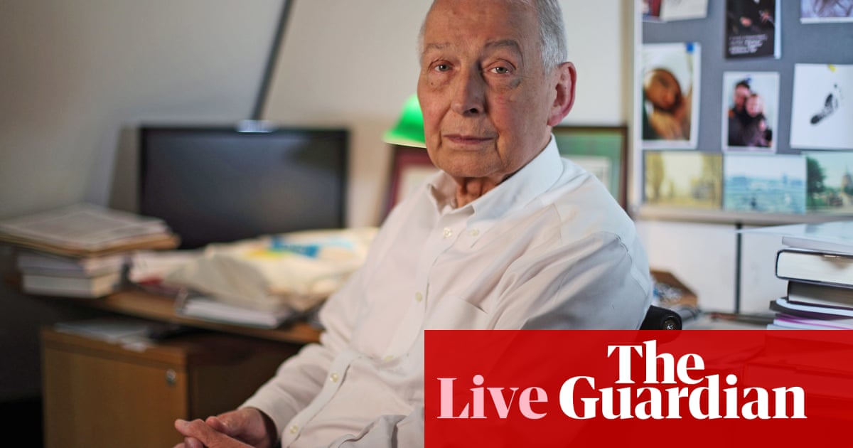 Tony Blair leads tributes to Frank Field, ‘an independent thinker always pushing at the frontier of new ideas’ – UK politics live | Politics