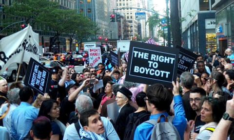 Protesters in New York City call for a boycott of Israel in 2016.