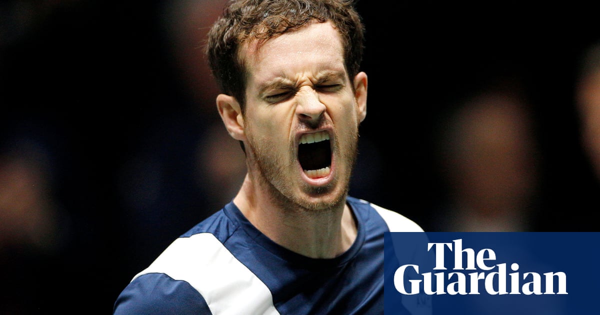 Andy Murray hangs tough as Britain beat Netherlands in Davis Cup opener