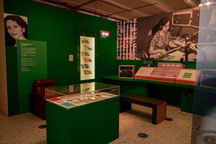 The exhibition ontains photographs, music and oral histories