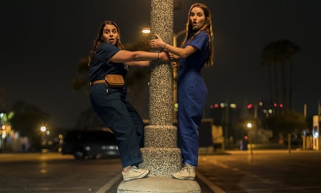 No scissor emoji?!' Olivia Wilde criticises airline censorship of Booksmart | Booksmart | The Guardian No scissor emoji?!' Olivia Wilde criticises airline censorship of Booksmart | Booksmart | The Guardian