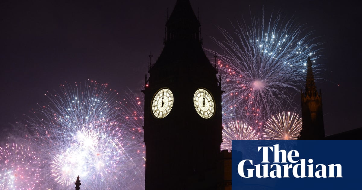 Happy new year!!海外は新年をどう祝うの?? New Year’s Eve 2016 celebrations – in pictures | Life and style | The