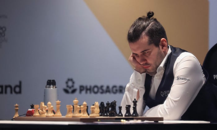Carlsen earns Game 1 draw with Nepomniachtchi at World Chess Championship –  as it happened, World Chess Championship 2021