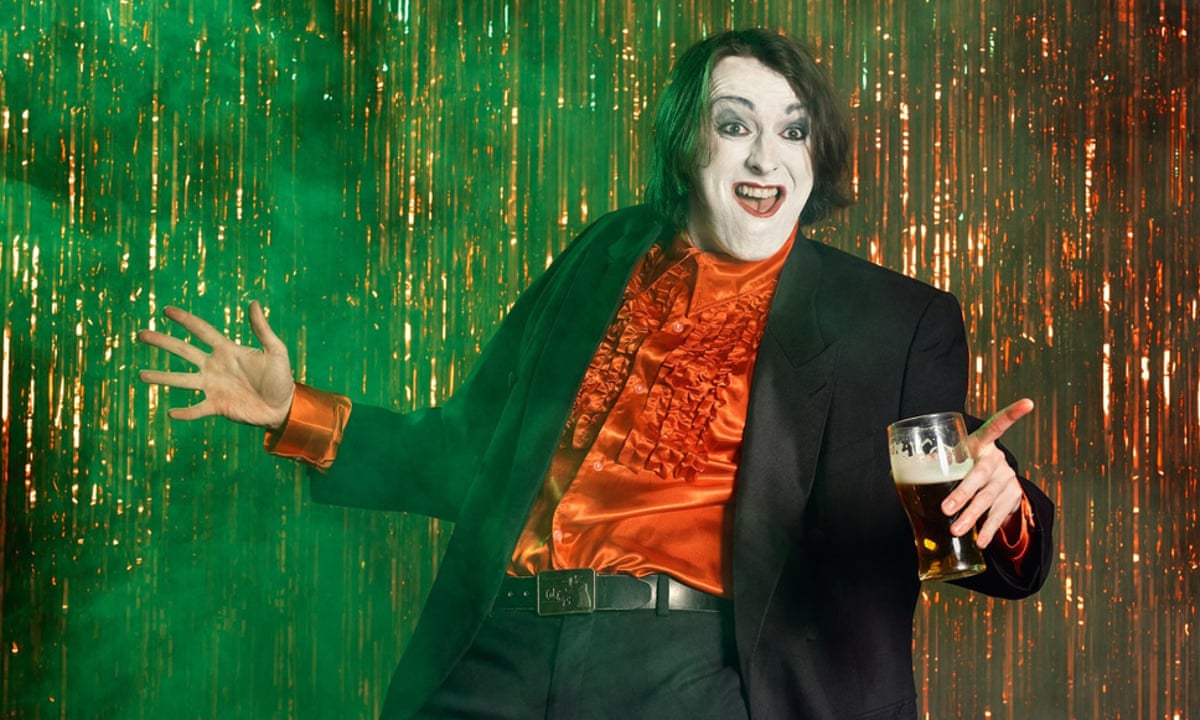 Joe Kent-Walters Is Frankie Monroe: Live!!! review – one hell of a host |  Edinburgh festival 2024 | The Guardian