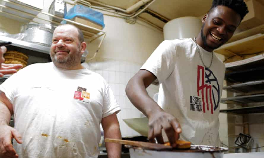 En janvier 2021, Stephen Rawakli a travaillé avec l'entraîneur guinéen Laye Fode Traoré, et la campagne de Baker pour le sauver de l'expulsion s'est soldée par un succès.