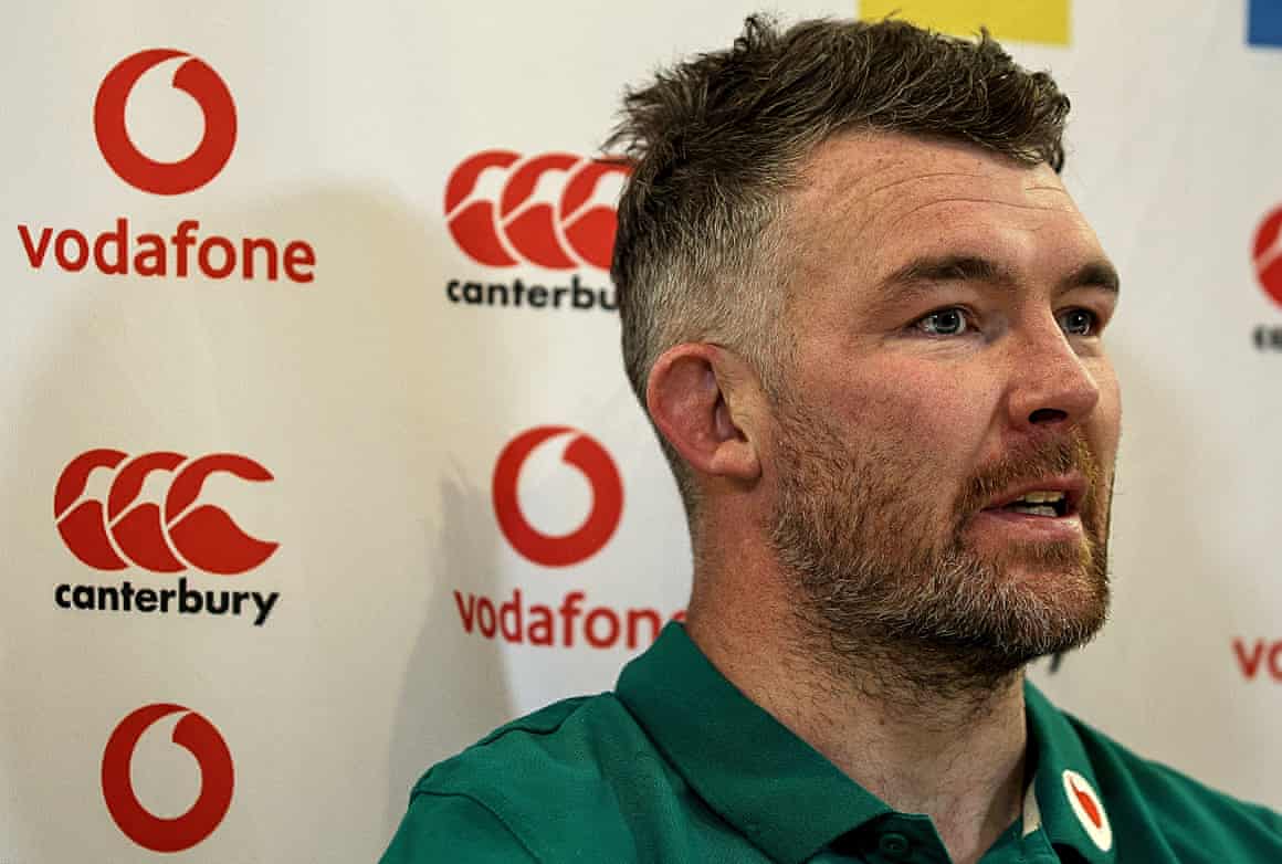 Ireland’s Peter O’Mahony speaks to media