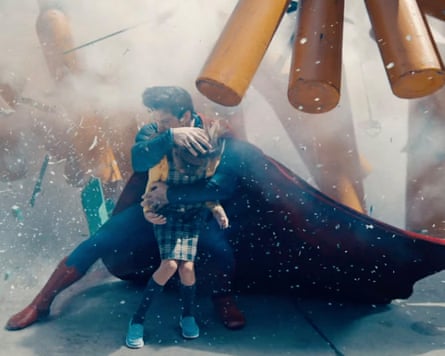 Here comes the CGI destruction again.