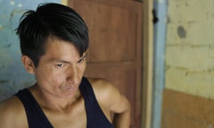 Carlos Tendetza, José's younger brother