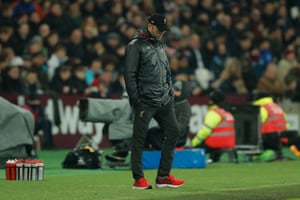Jurgen Klopp has a look of despair on the sideline.