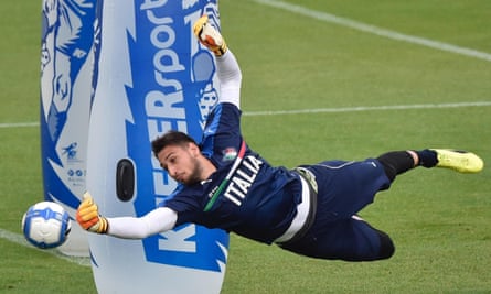 Football Transfer Rumours Gianluigi Donnarumma To Manchester United Football The Guardian