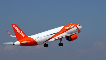 An easyJet Airbus A320-251N takes off from Nice airport in 2018